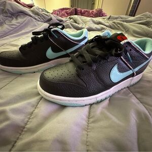 Nike Dunk Low Barbershop
